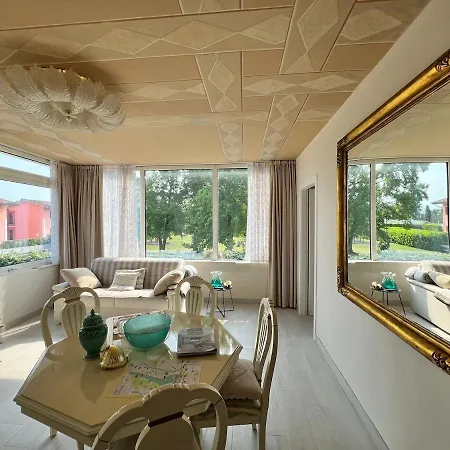 Desenzano Lakeview - Luxury Flat Apartment Desenzano del Garda