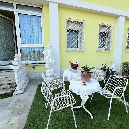 Desenzano Lakeview - Luxury Flat Apartment Desenzano del Garda