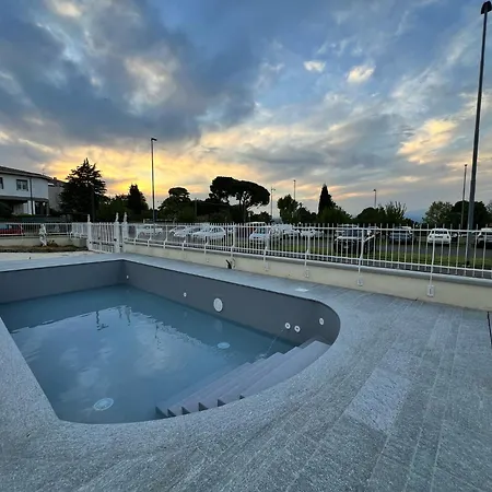 Apartment Desenzano Lakeview - Luxury Flat Desenzano del Garda